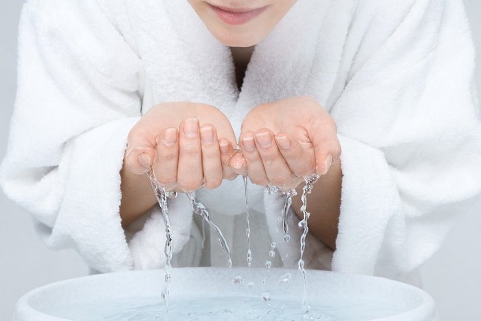 Рисовая вода - натуральная косметика, которая сделает вас красивее и омолодит